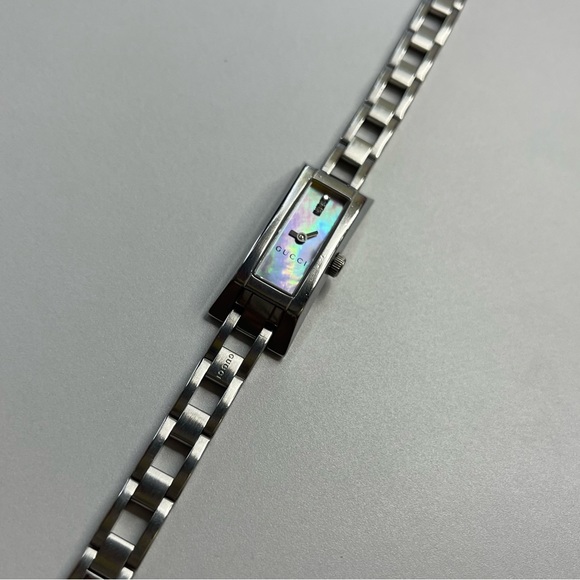 Gucci 3P Diamond 110 Pink Abalone Dial - Picture 5 of 7